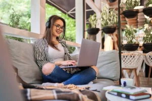 The Complete Guide to Budgeting for Freelancers: Organize, Save, Achieve